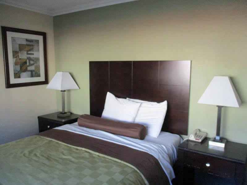 Metropolitan Inn & Suites Los Angeles Kültér fotó